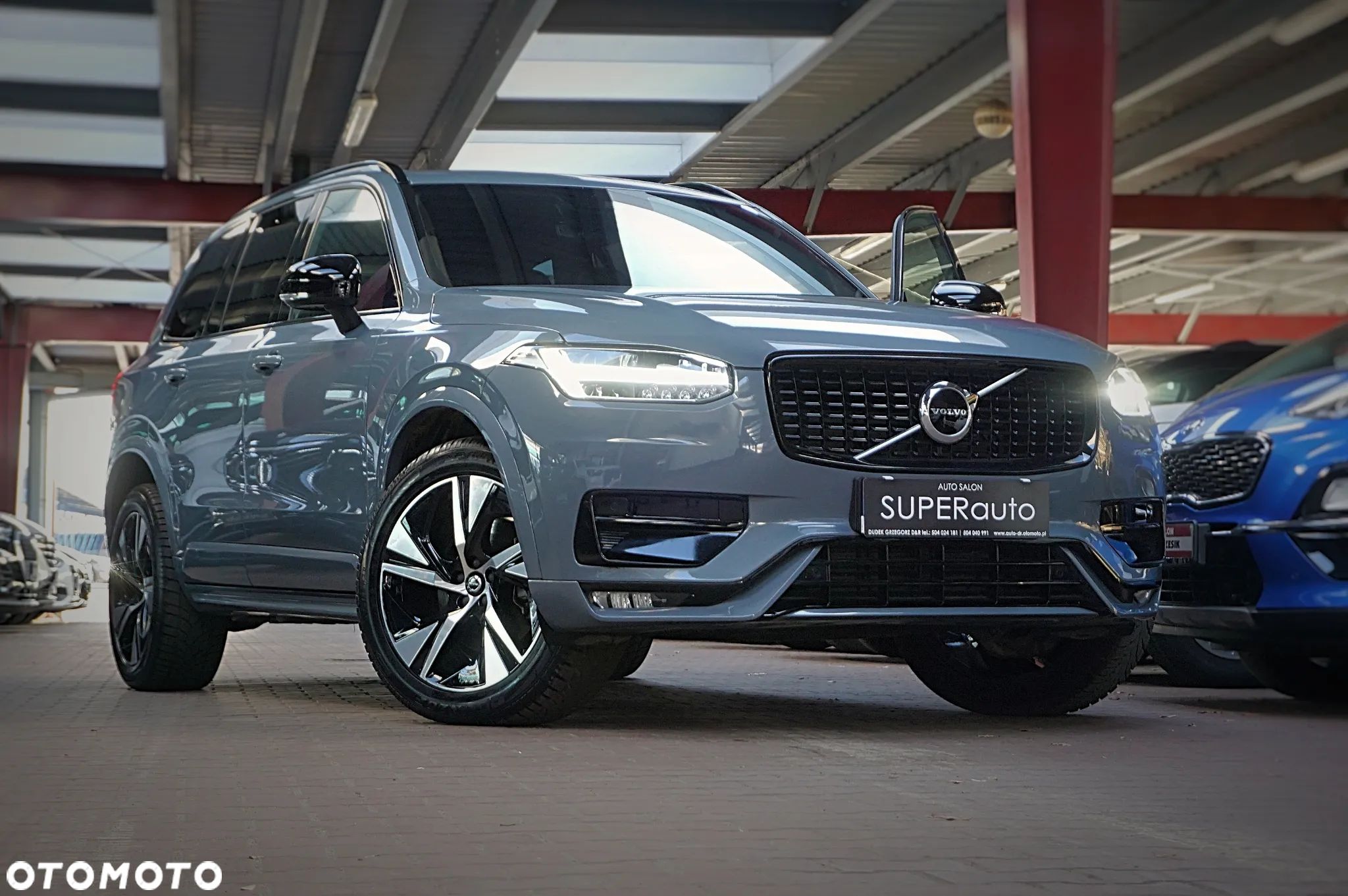 Volvo XC 90 - 1