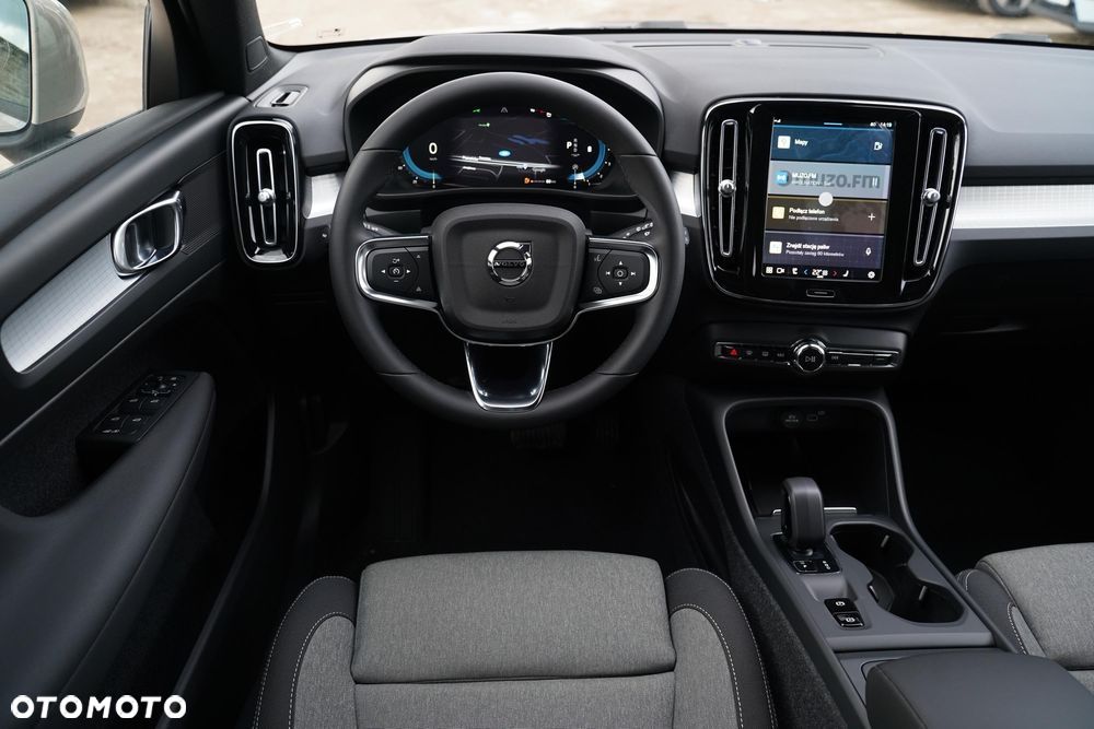 Volvo XC 40 B3 Core - 19