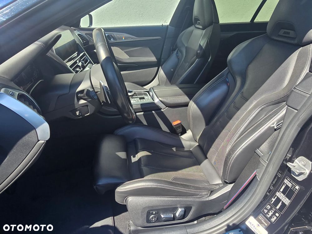 BMW Seria 8 - 9
