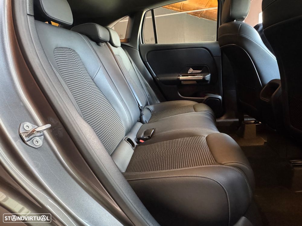 Mercedes-Benz GLA 200 7G-DCT Progressive - 21