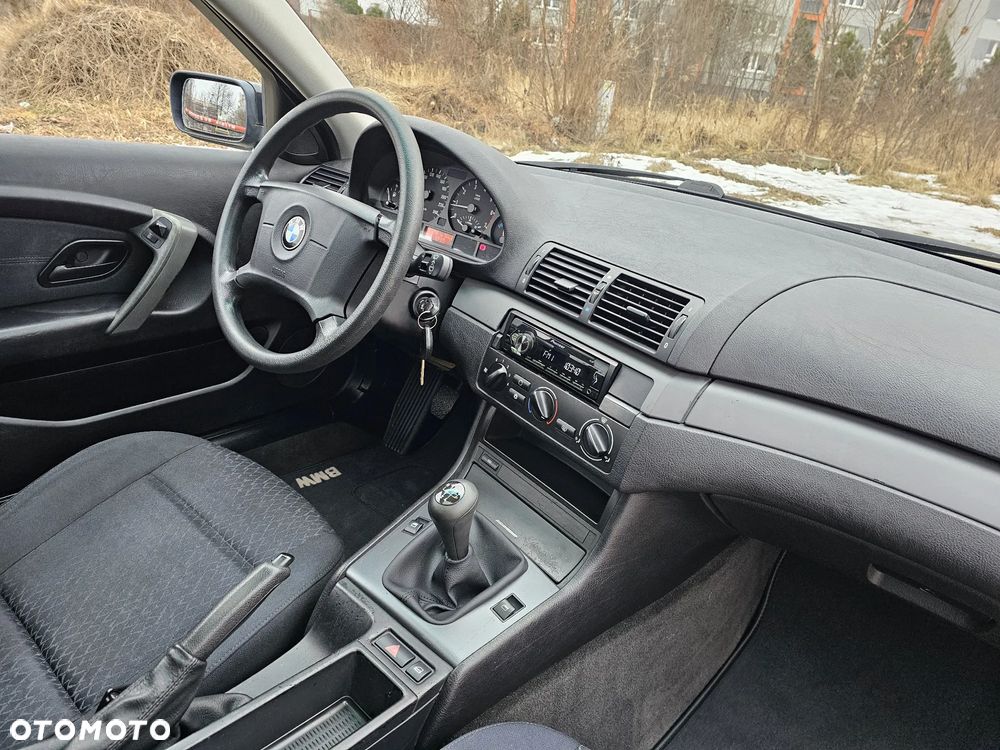 BMW Seria 3 - 22