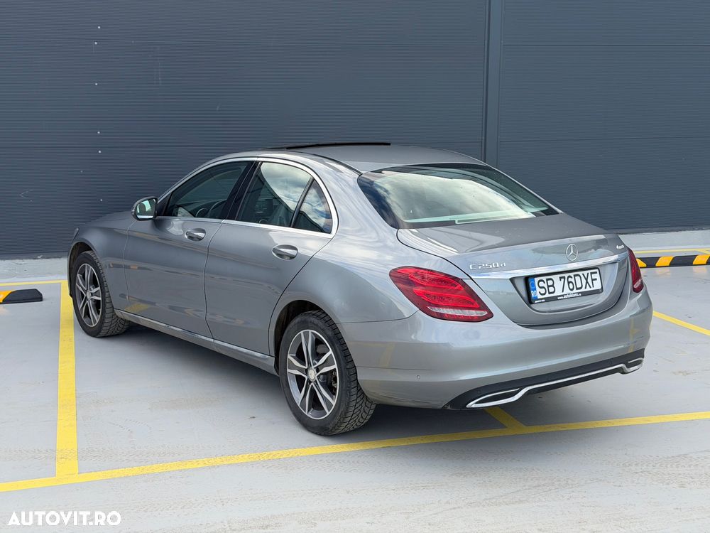 Mercedes-Benz C 250 (BlueTEC) d 4Matic 7G-TRONIC Avantgarde - 8