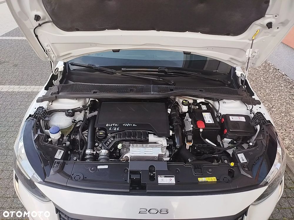 Peugeot 208 TURBO 100 Allure - 26