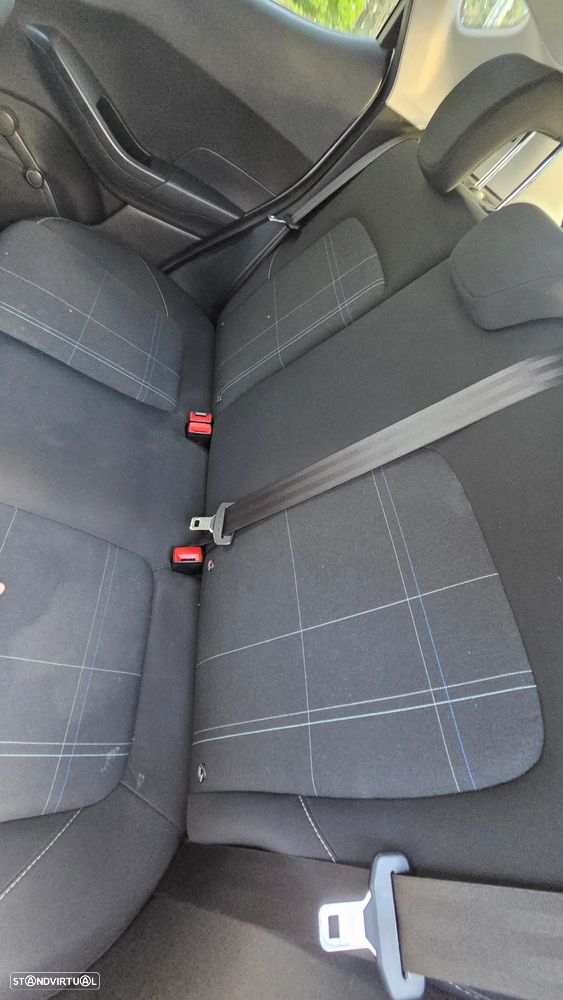Ford Fiesta 1.1 Ti-VCT Business - 12