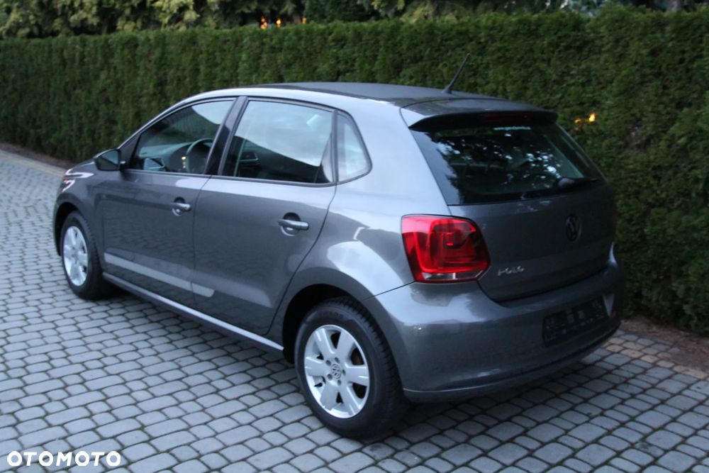 Volkswagen Polo - 11