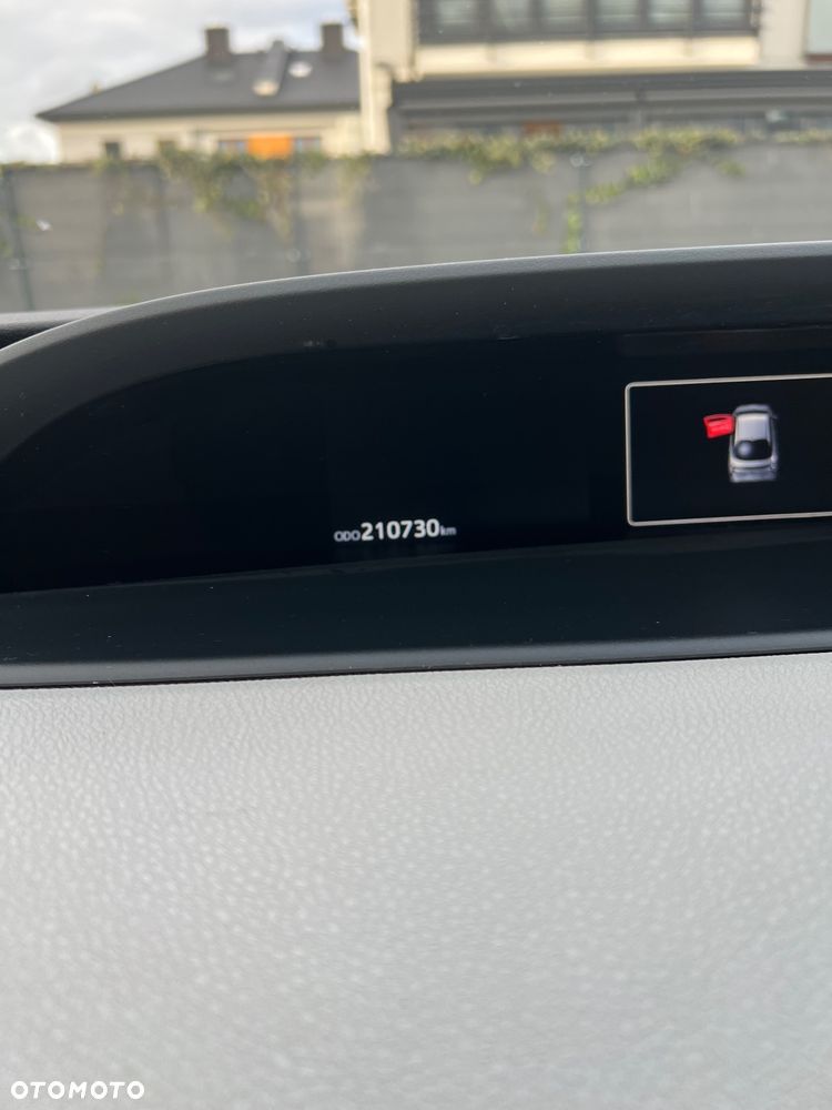 Toyota Prius 1.8 Hybrid Premium - 20