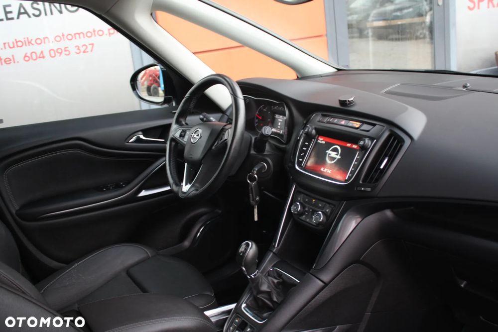 Opel Zafira 2.0 D (CDTI ecoFLEX) Start/Stop Business Edition - 25