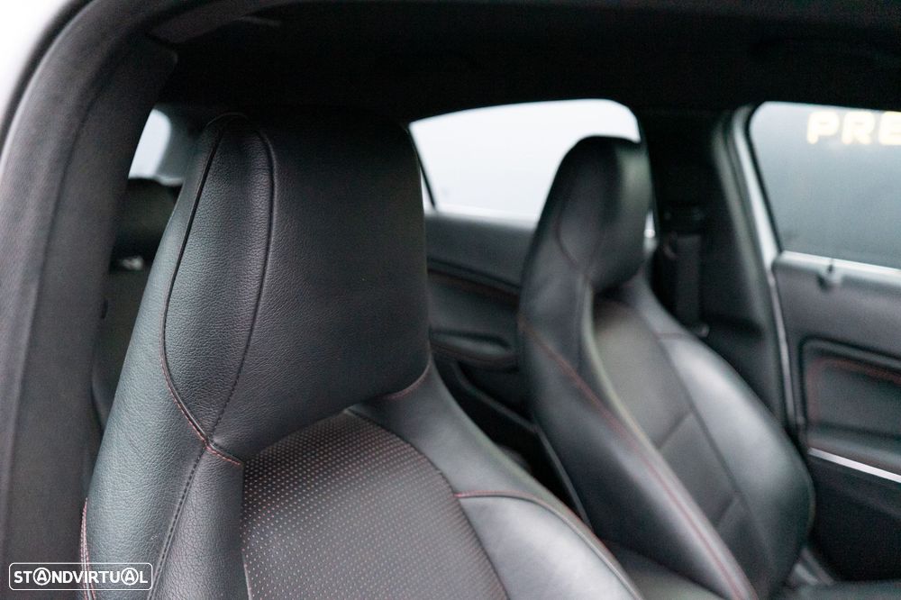 Mercedes-Benz A 180 - 42