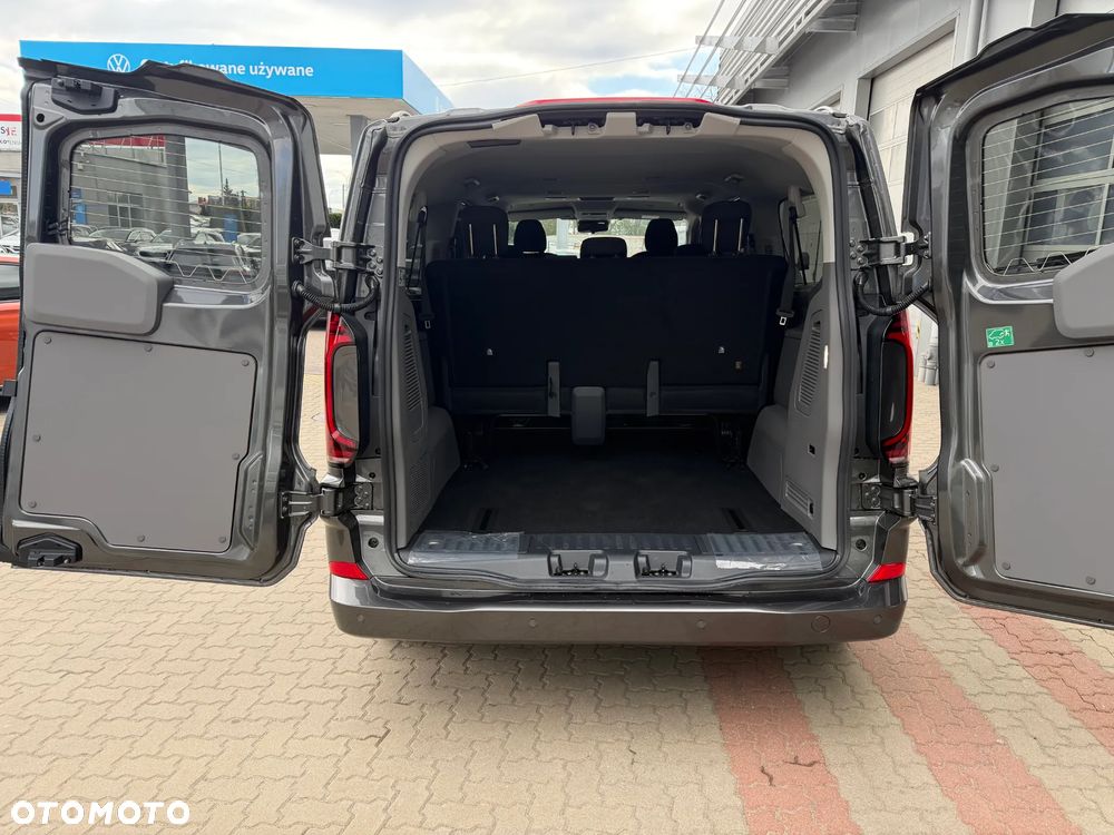 Volkswagen Caravelle - 15