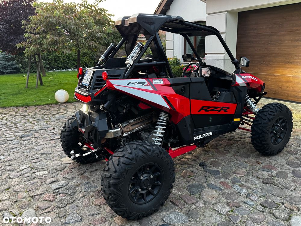 Polaris RZR - 17