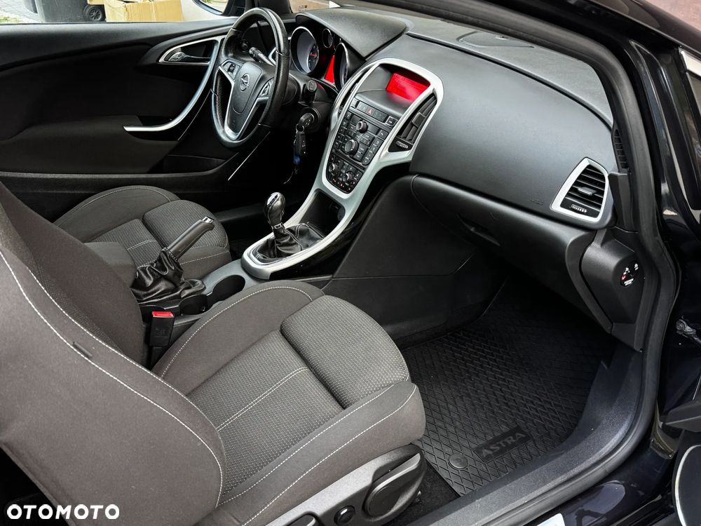 Opel Astra 1.6 Turbo Edition - 13