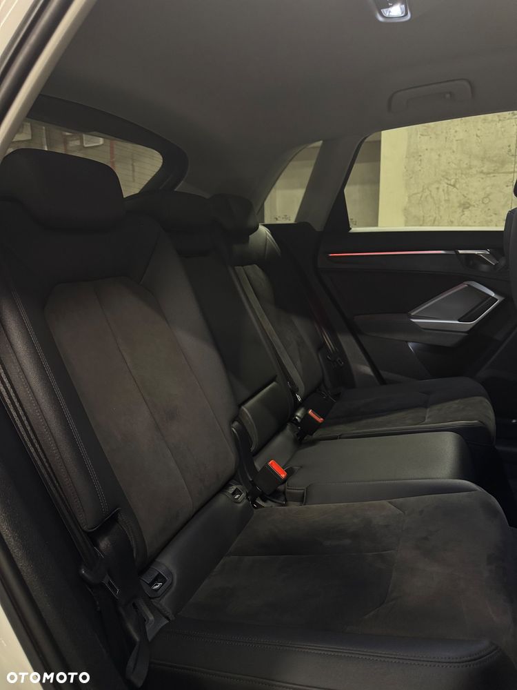 Audi Q3 35 TFSI mHEV S-Line S tronic - 22