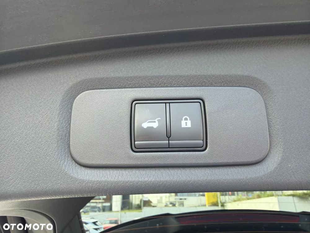 Nissan Qashqai 1.3 DIG-T mHEV N-Connecta - 21