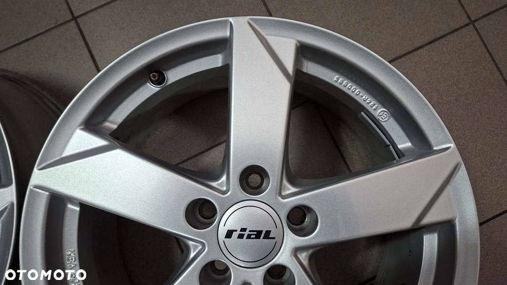 Felgi Aluminiowe 17 Audi A4 B7 5x112 ET 38 Rial Kodak - 10