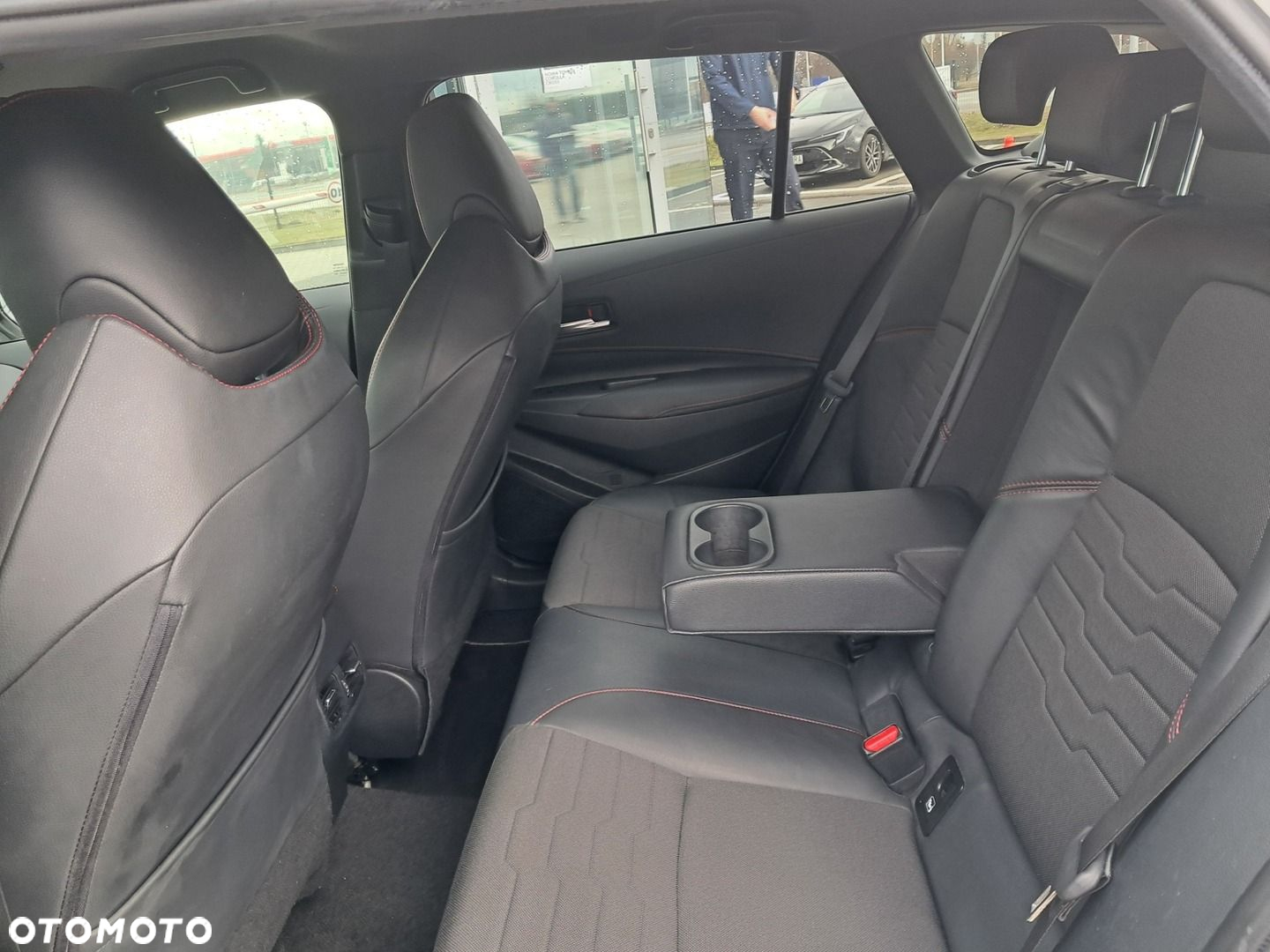 Toyota Corolla - 16