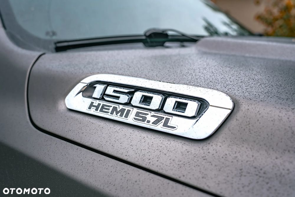 RAM 1500 5.7 Crew Cab Limited - 9