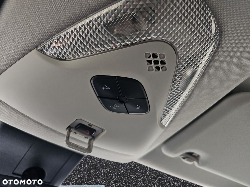 Toyota C-HR 1.8 Hybrid GPF Comfort - 18