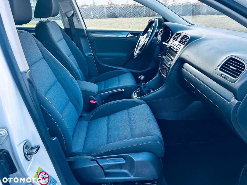 Volkswagen Golf 1.2 TSI BMT Trendline Perfectline - 19