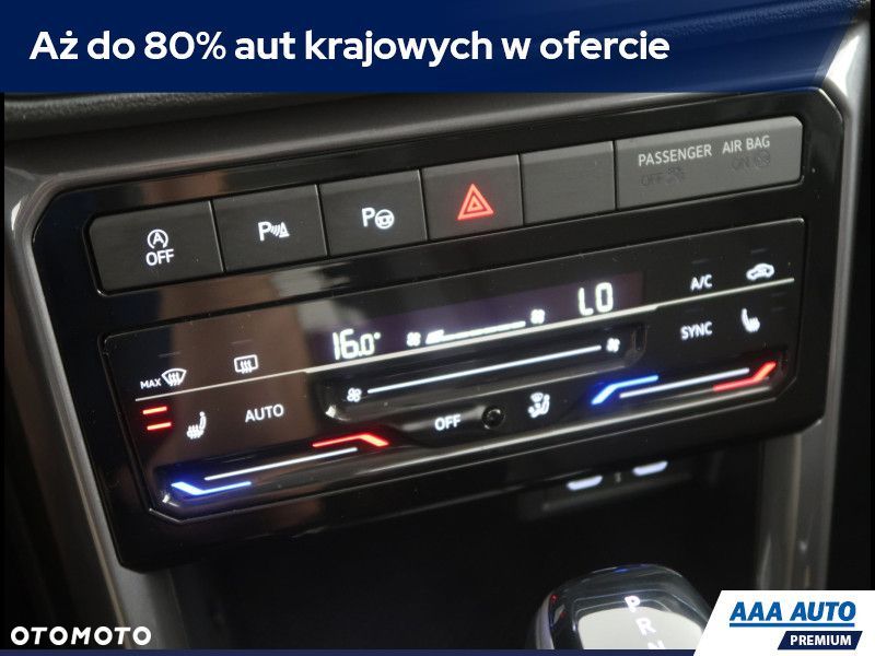 Volkswagen T-Cross - 13