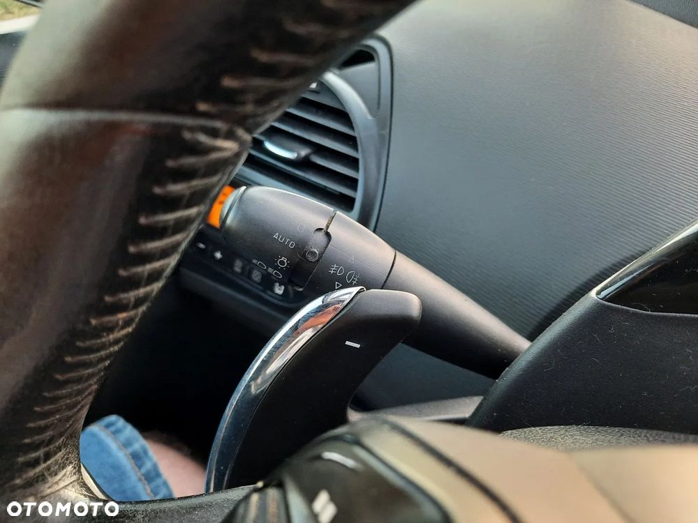 Citroën C4 Picasso 1.6 HDi SX Pack MCP - 26