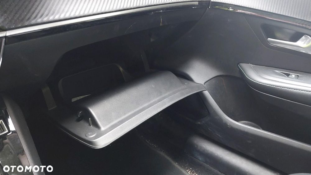 Peugeot 208 PureTech 100 Allure Pack - 13