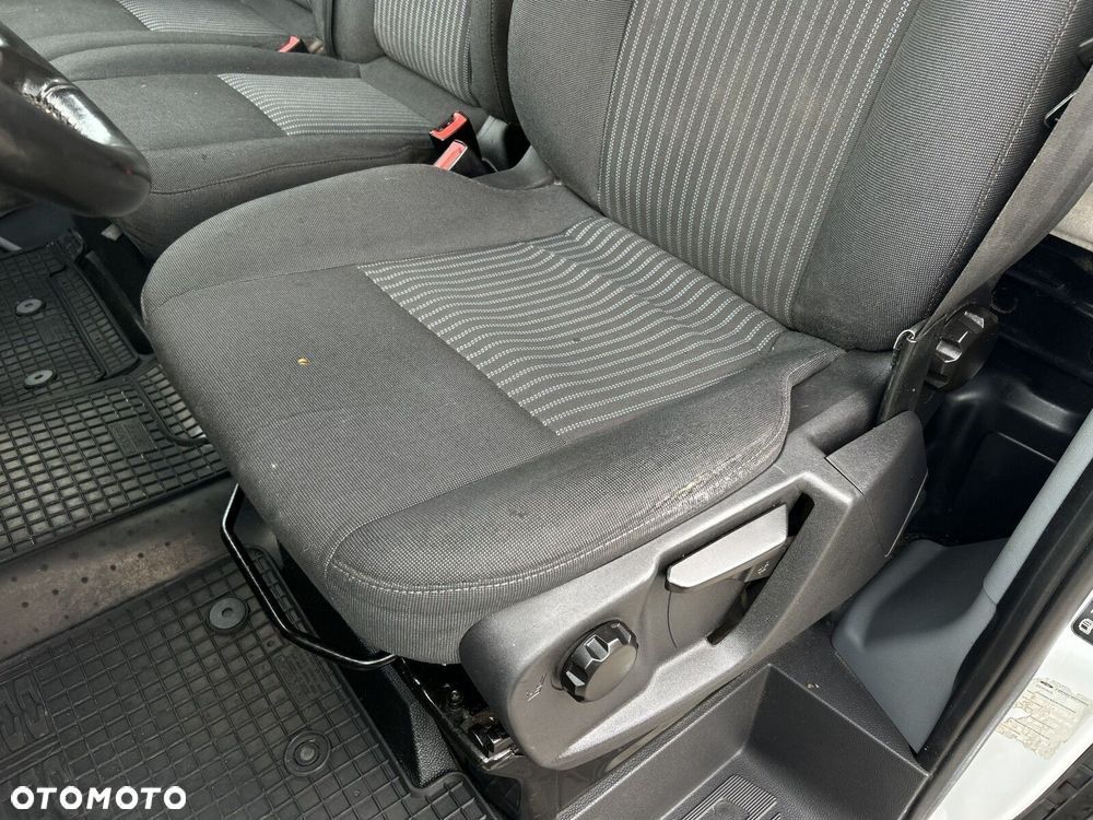 Ford transit - 13