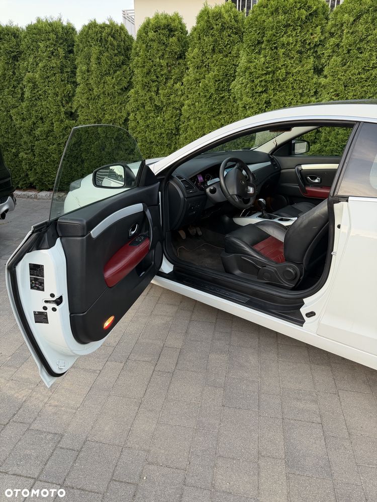 Renault Laguna 2009 photo 5