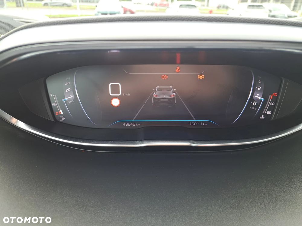 Peugeot 3008 1.2 PureTech Allure Pack S&S - 6