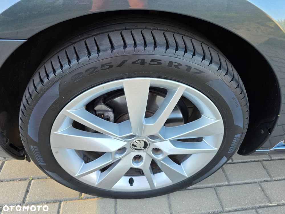 Skoda Octavia 1.5 TSI ACT Style - 20