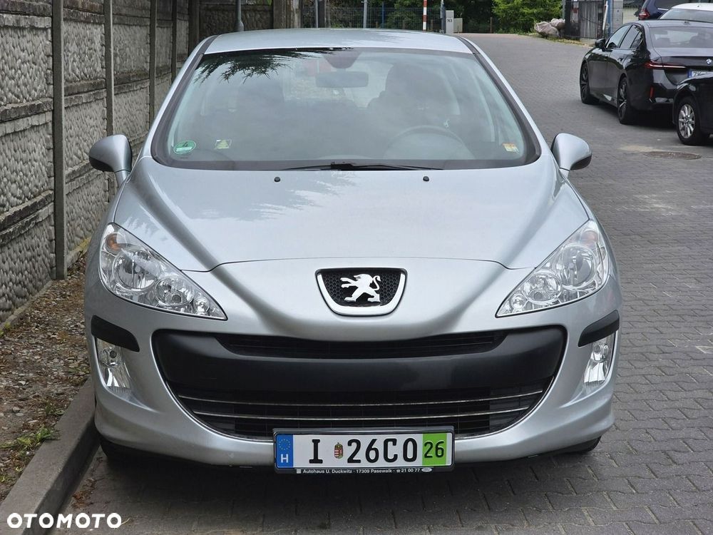 Peugeot 308 1.4 Presence - 2