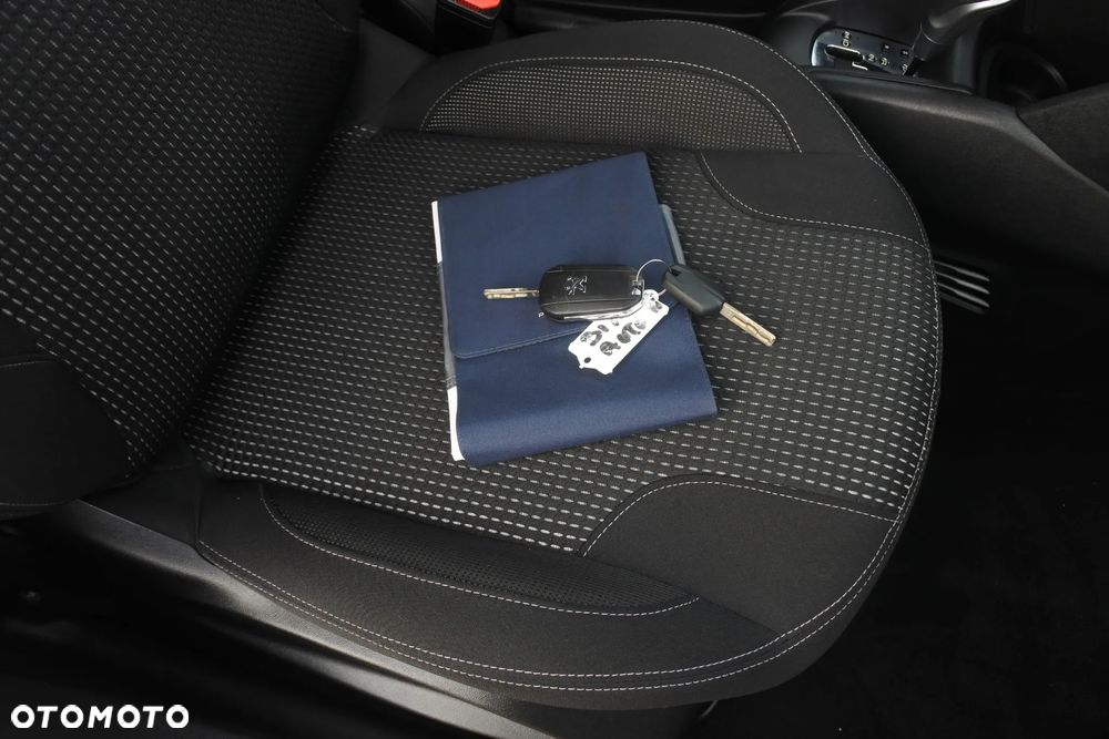 Peugeot 208 PureTech 110 Stop & Start EAT6 Allure - 7