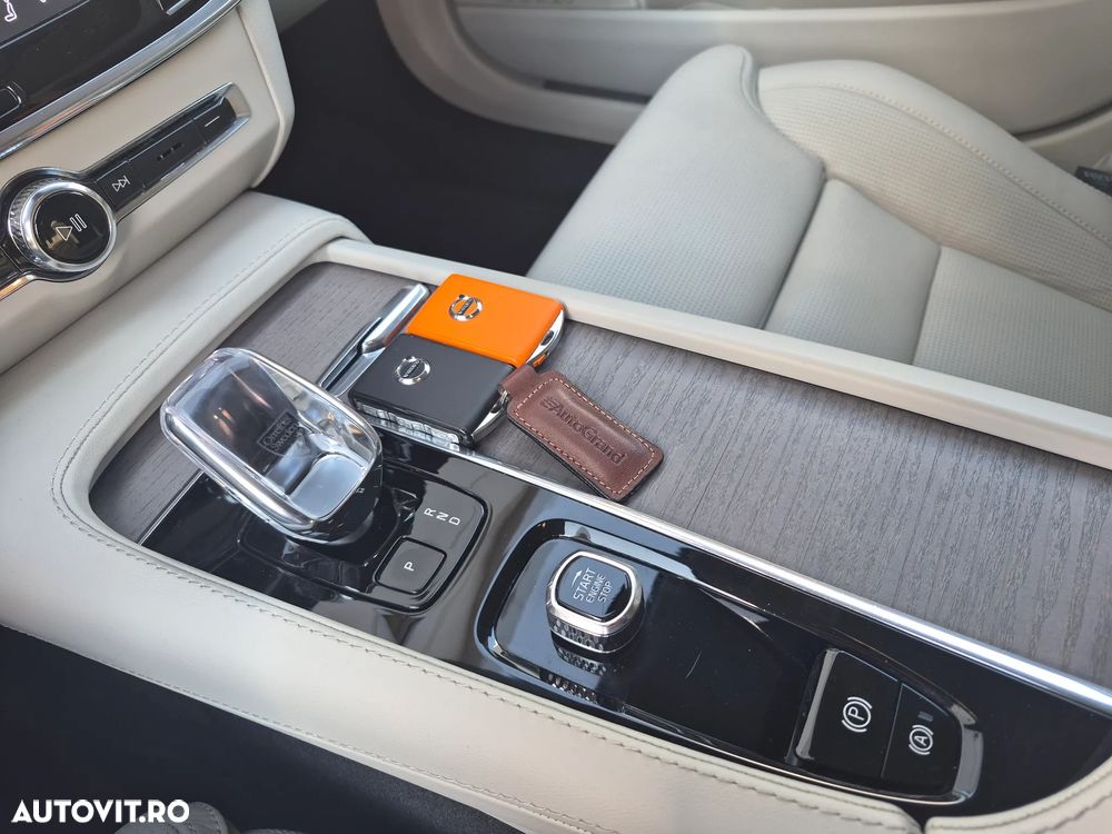 Volvo V90 B6 MHEV AT AWD Plus Bright - 33