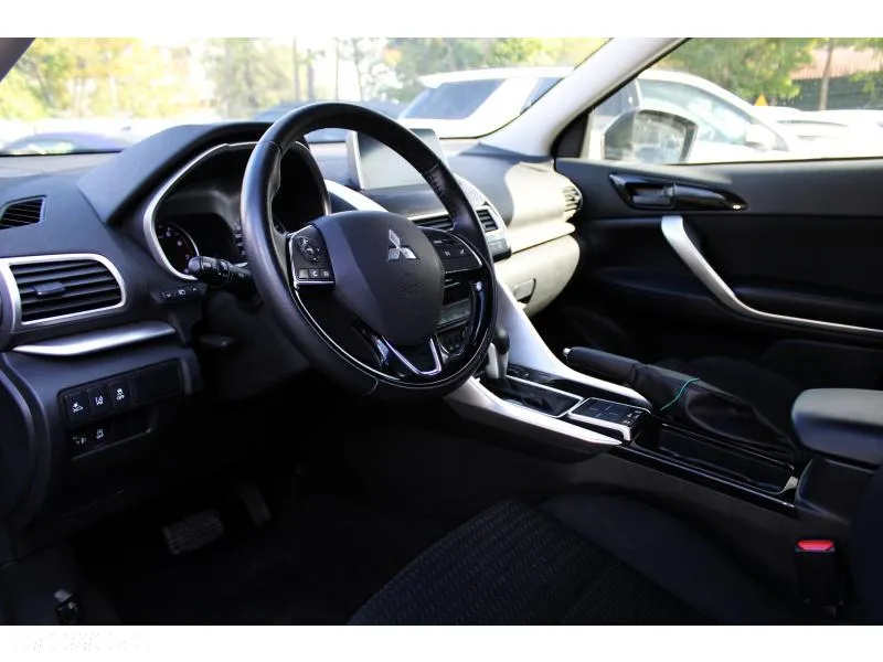 Mitsubishi Eclipse Cross 1.5 T GPF Intense Plus CVT - 8