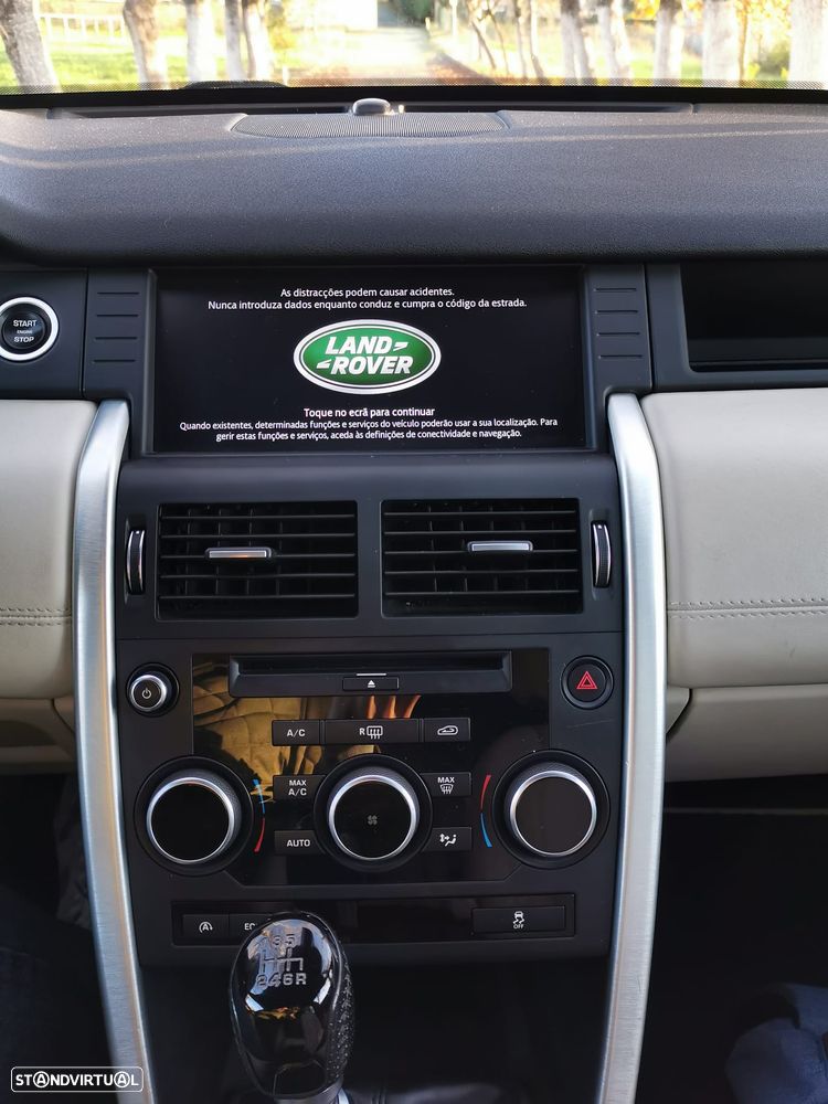 Land Rover Discovery Sport 2.0 eD4 HSE Luxury - 9