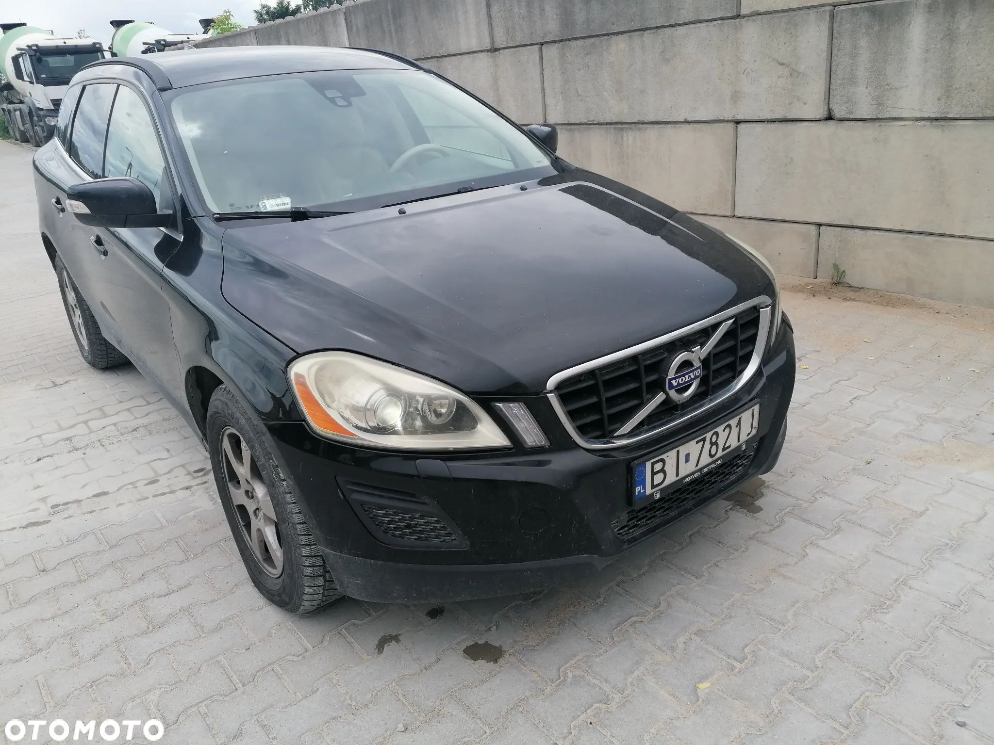 Volvo XC 60 2.4D AWD Momentum - 1