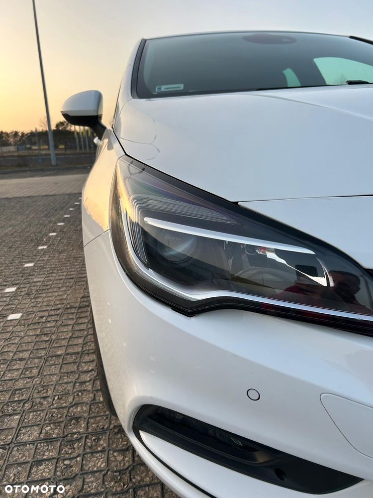 Opel Astra 1.6 CDTI Cosmo - 7