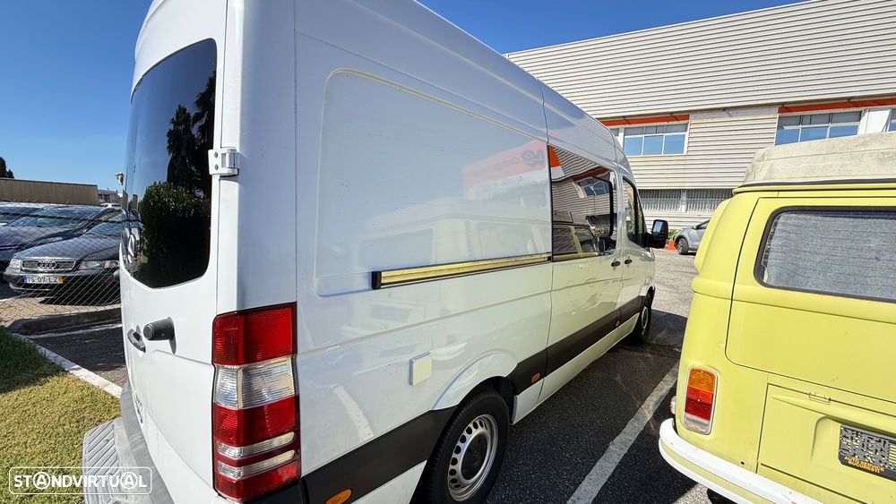 Mercedes-Benz Sprinter - 4