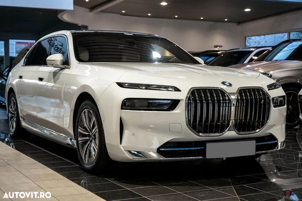 BMW i7 xDrive60 - 9