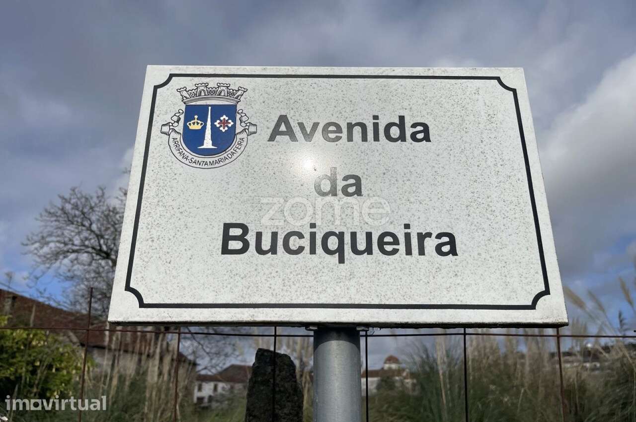 Terreno para Construção no Centro da Arrifana, Santa Maria da Feira