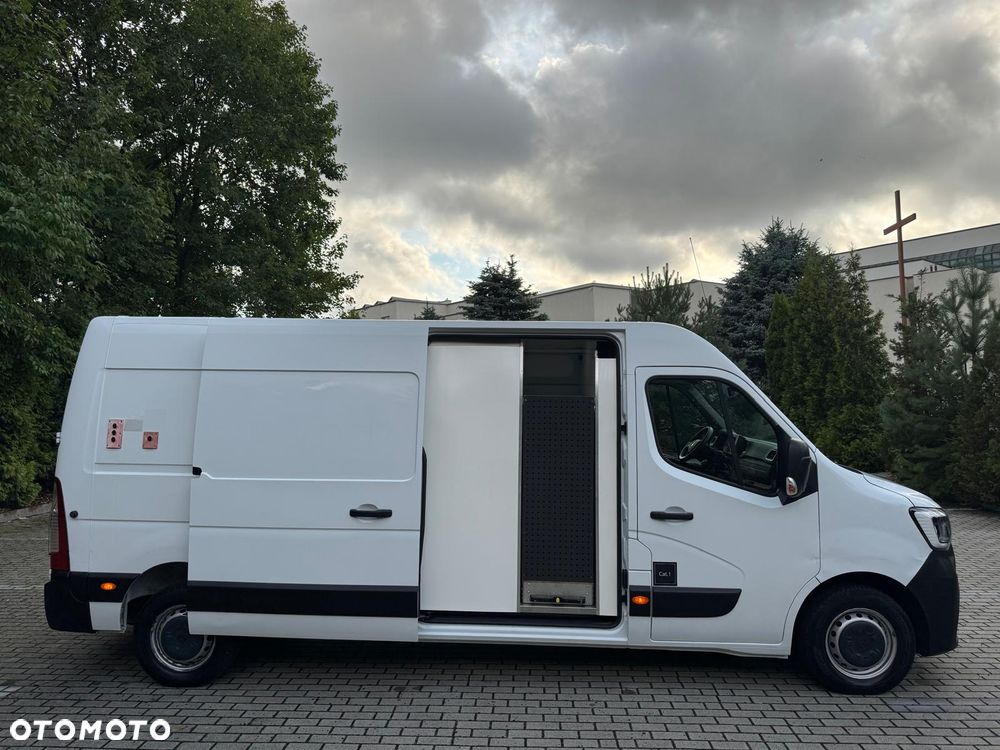 Renault Master - 24