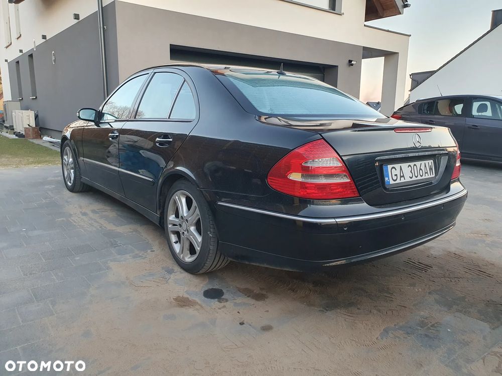 Mercedes-Benz Klasa E 280 CDI Avantgarde - 4