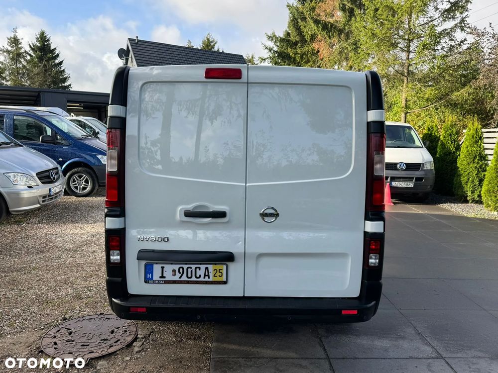 Nissan NV300 LONG BIAŁY - 25