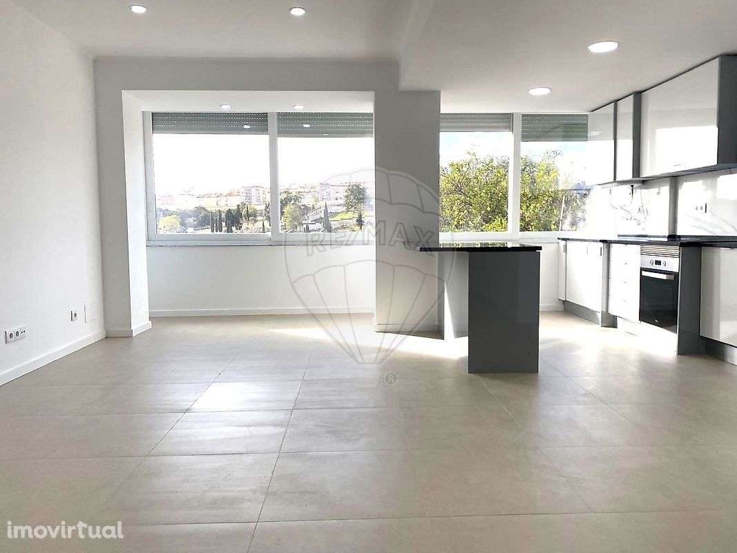 Apartamento T2 para arrendamento - Grande imagem: 3/9