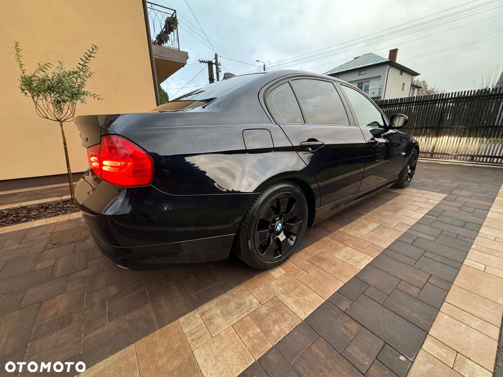 BMW Seria 3 330d - 15