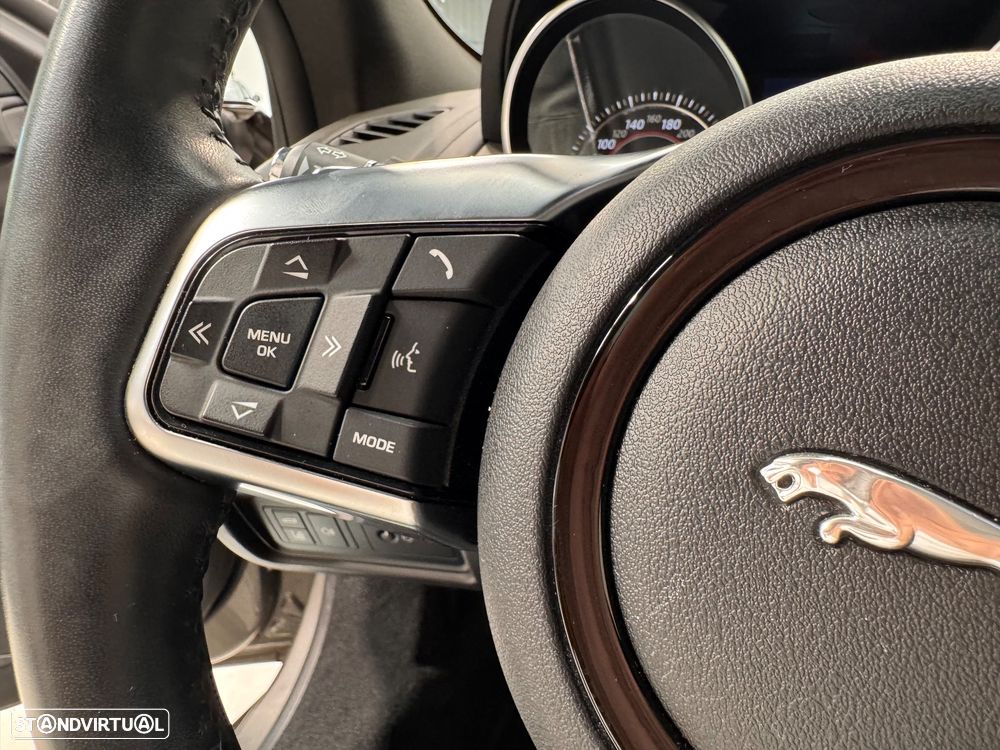 Jaguar F-Type P300 Aut. R-Dynamic - 17