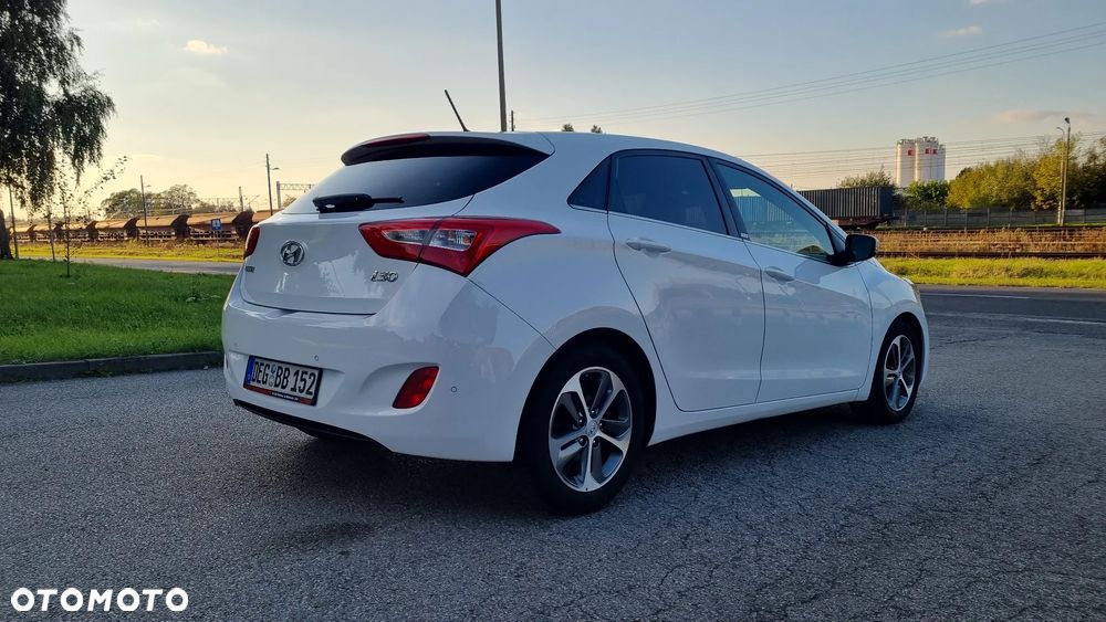 Hyundai i30 1.4 Passion - 7