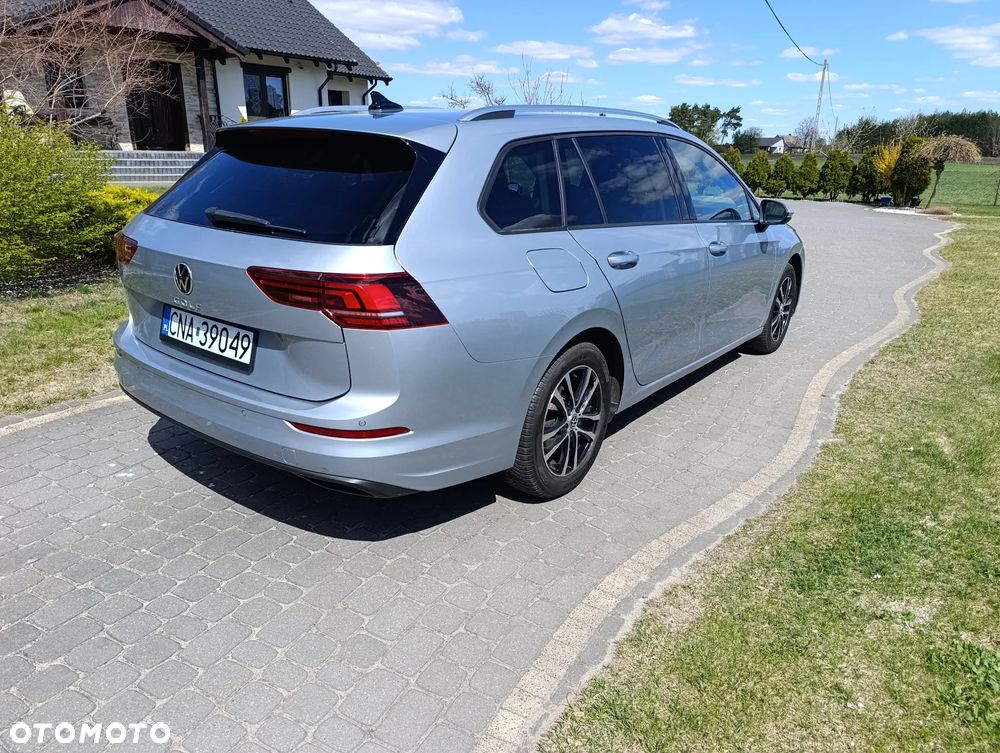 Volkswagen Golf 2.0 TDI SCR DSG Life - 21