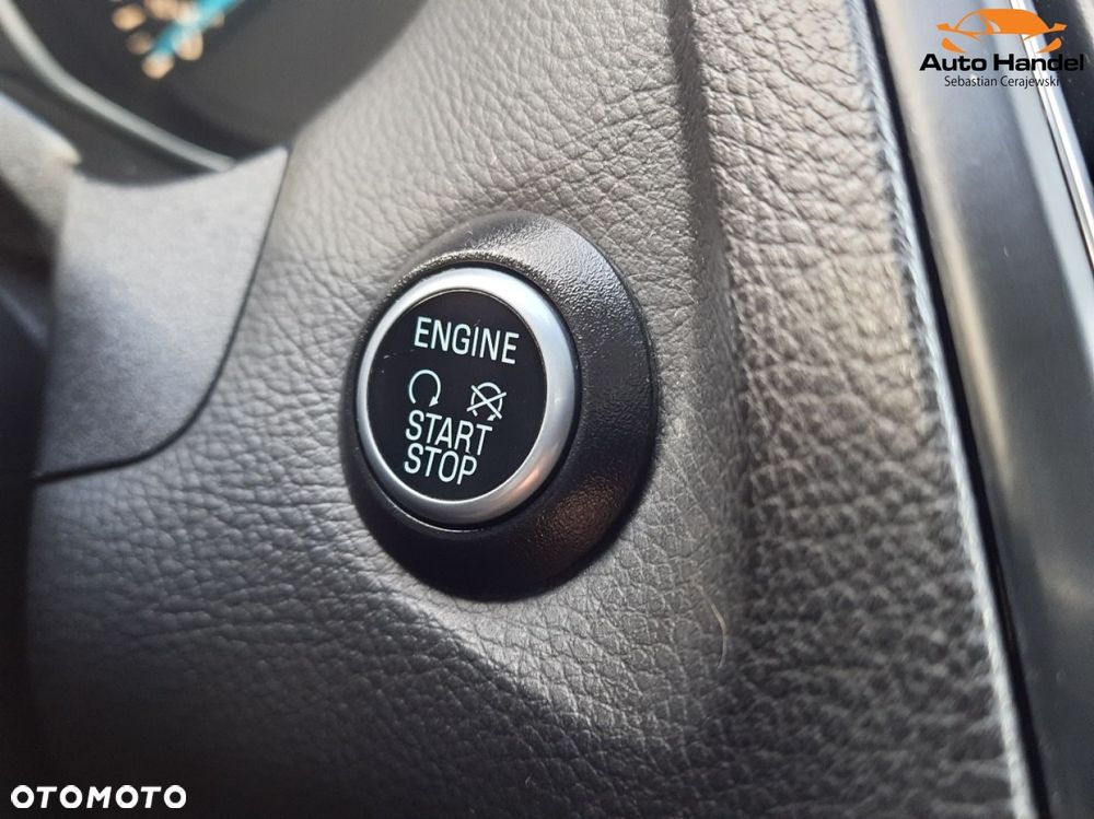 Ford Focus 1.5 EcoBoost STart-Stopp-System TITANIUM - 33