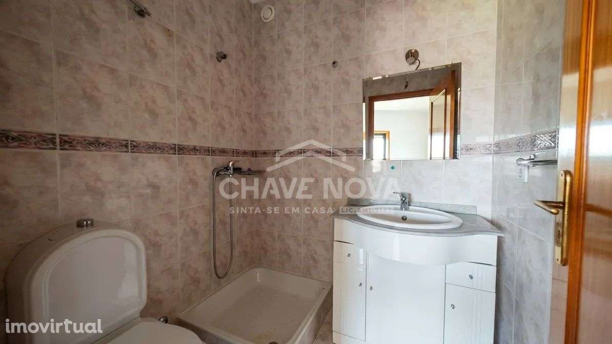 Apartamento T3+1 localizado em Pedroso - Grande imagem: 5/20