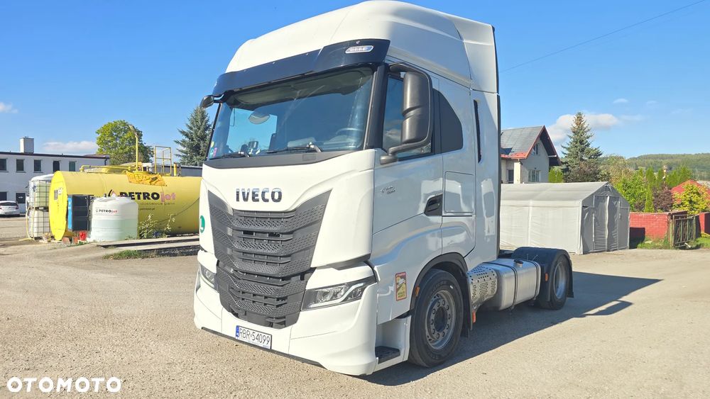 Iveco S-WAY - 10